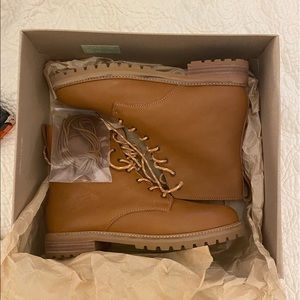 NWT Madewell Leather Clair Lace-Up Boots